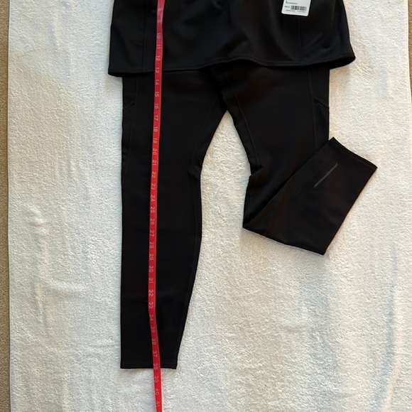 Athleta High Traverse Black Skirted Leggings, Size L - Picture 10 of 10